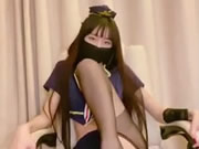 Chica asiática delgada